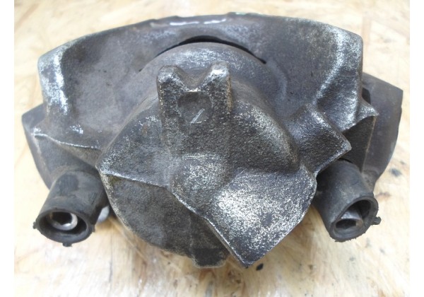 Суппорт передній правий Renault Megane III, Scenic III, Duster, Lodgy, Dokker, Fluence, Captur, 410010303R, 410018218R